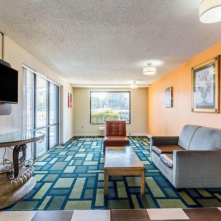 Motel 6-Kenly, Nc 외부 사진