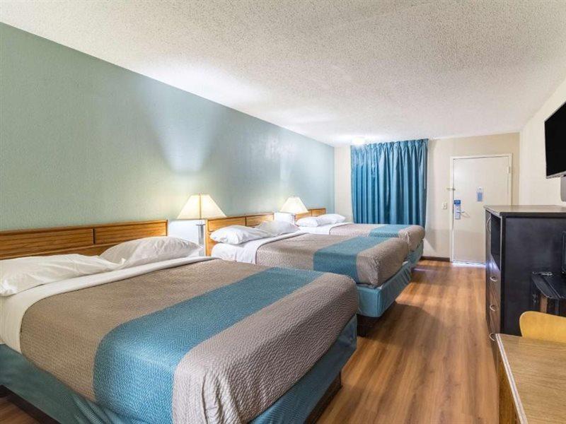 Motel 6-Kenly, Nc 외부 사진