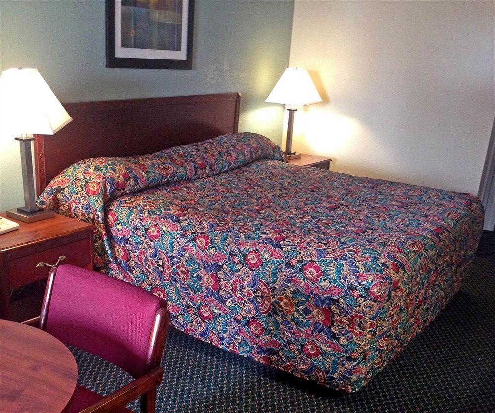Motel 6-Kenly, Nc 외부 사진