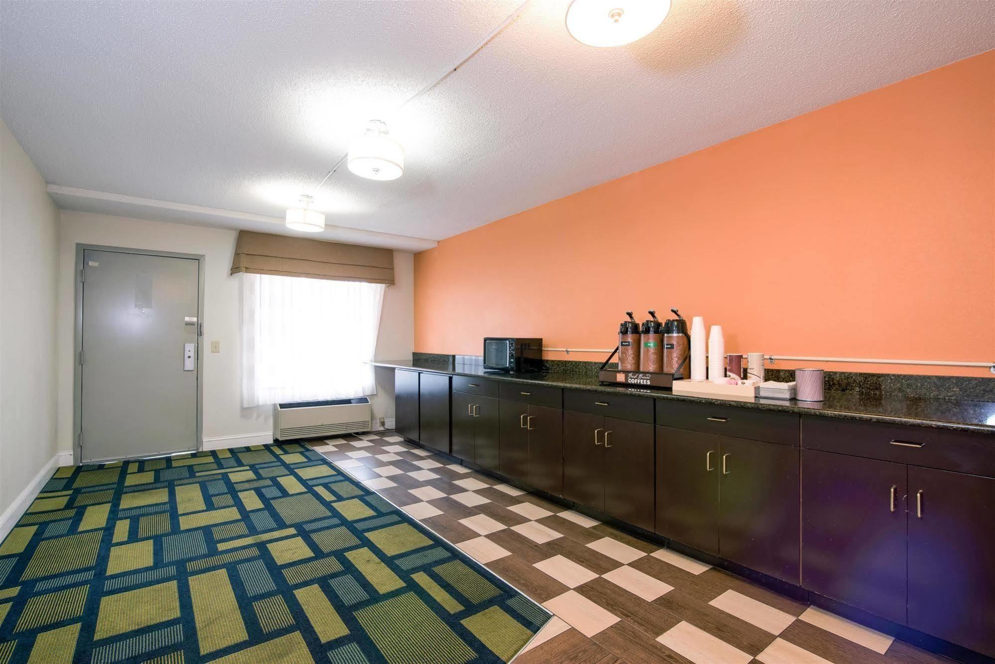 Motel 6-Kenly, Nc 외부 사진
