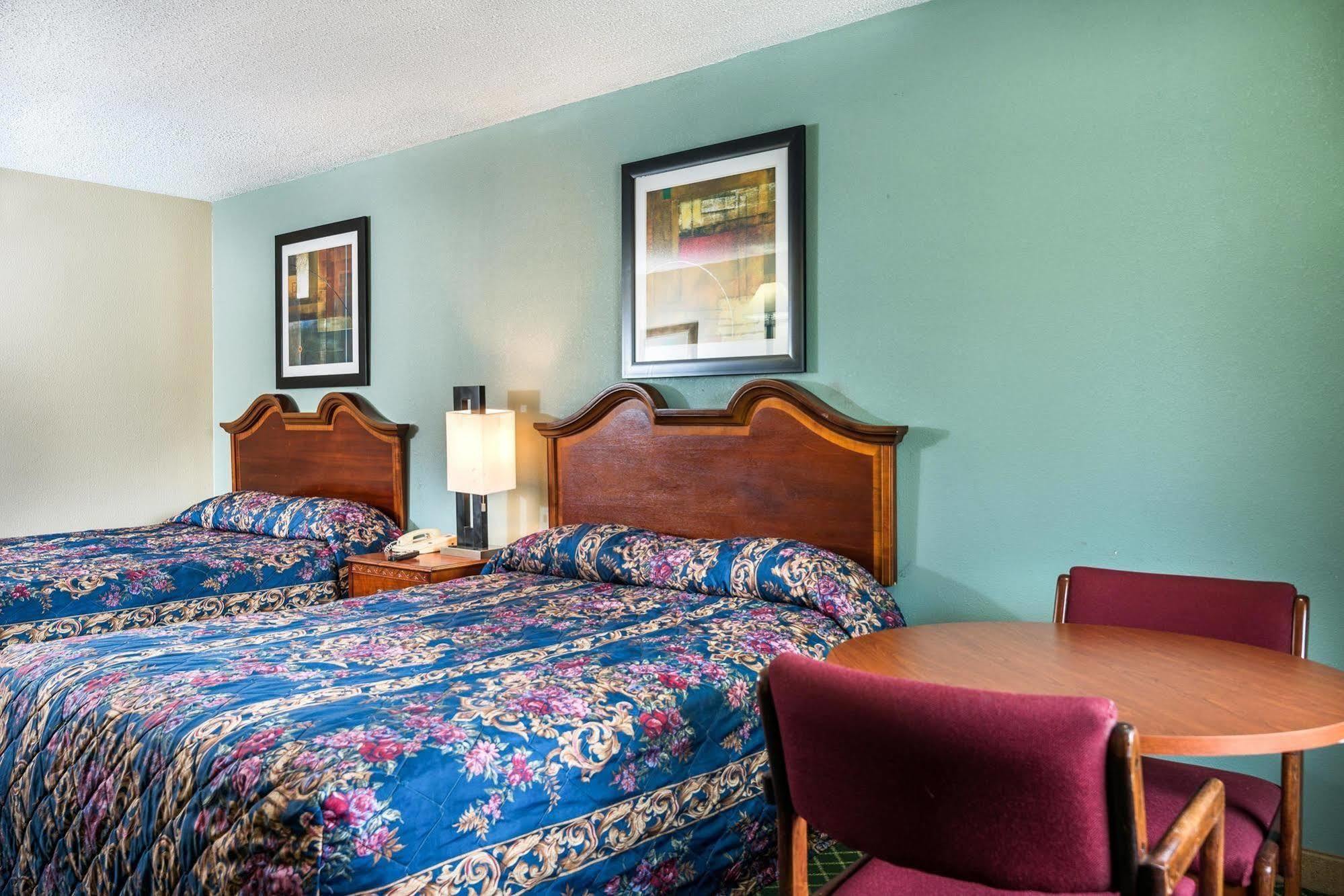 Motel 6-Kenly, Nc 외부 사진