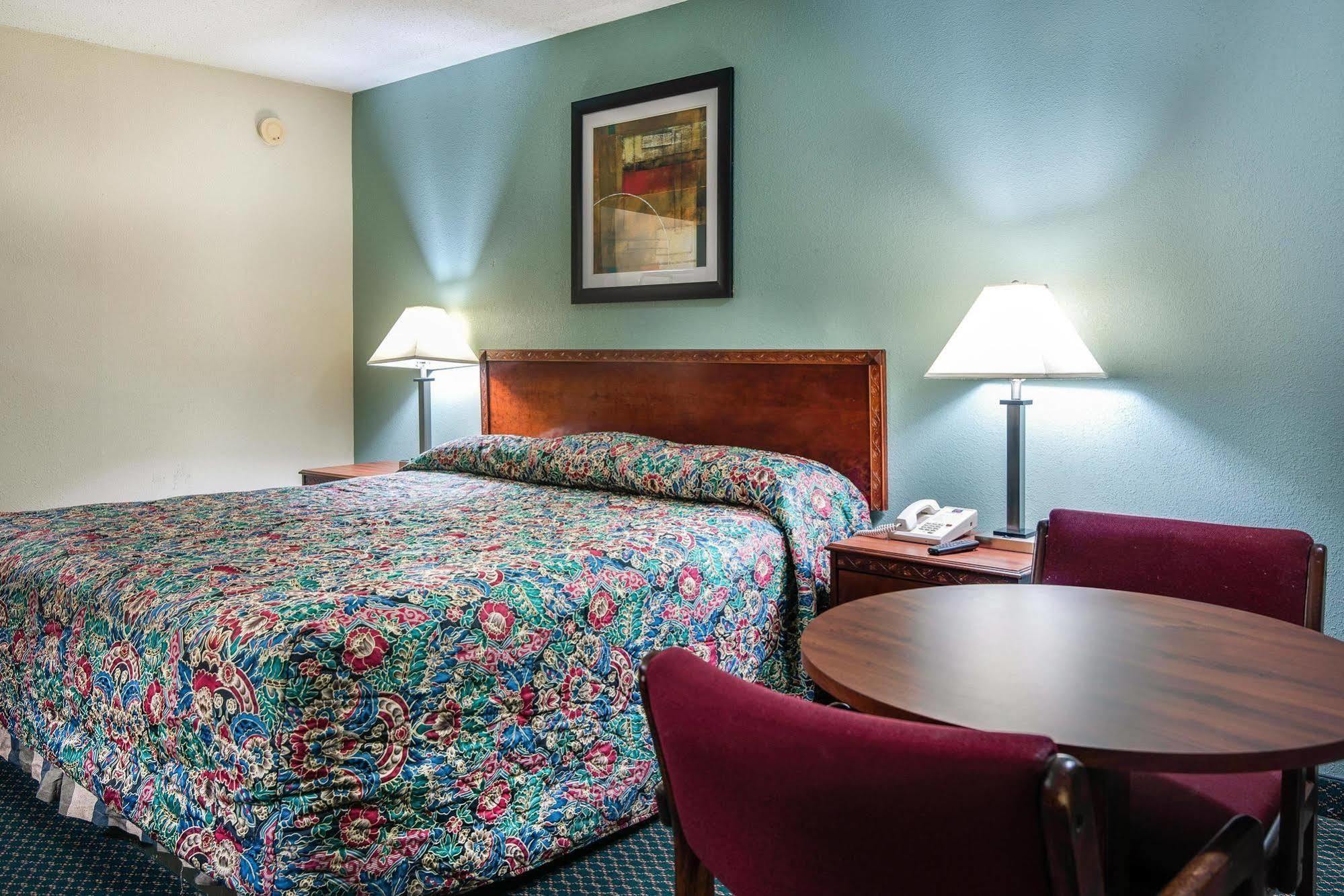 Motel 6-Kenly, Nc 외부 사진
