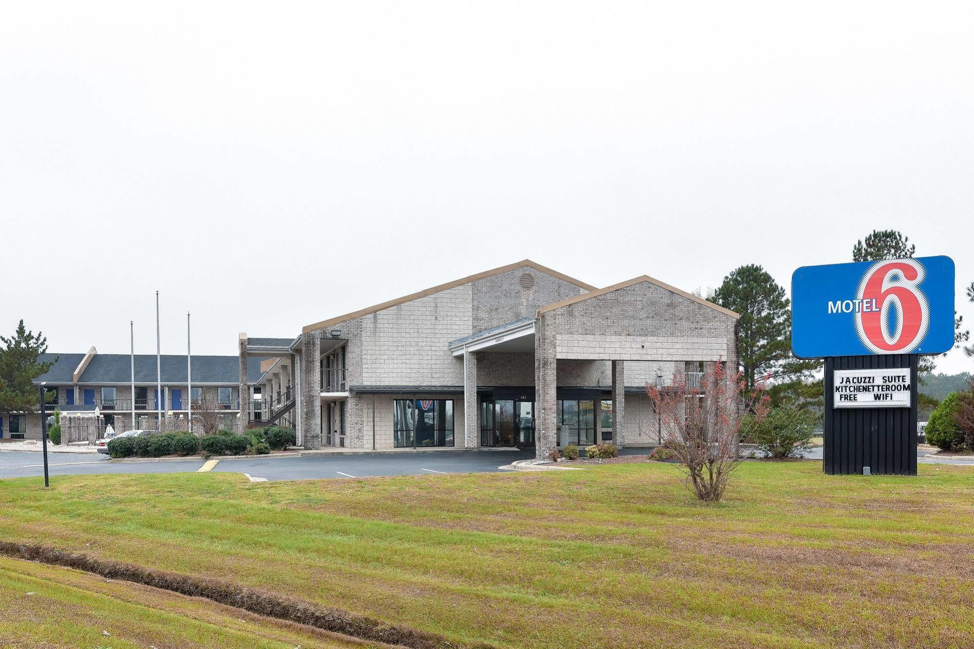 Motel 6-Kenly, Nc 외부 사진
